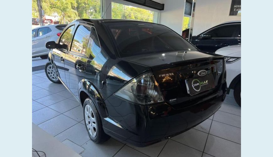 FORD FIESTA 1.6 8V FLEX - PRETO - 2014 Foto 9 (Grande)