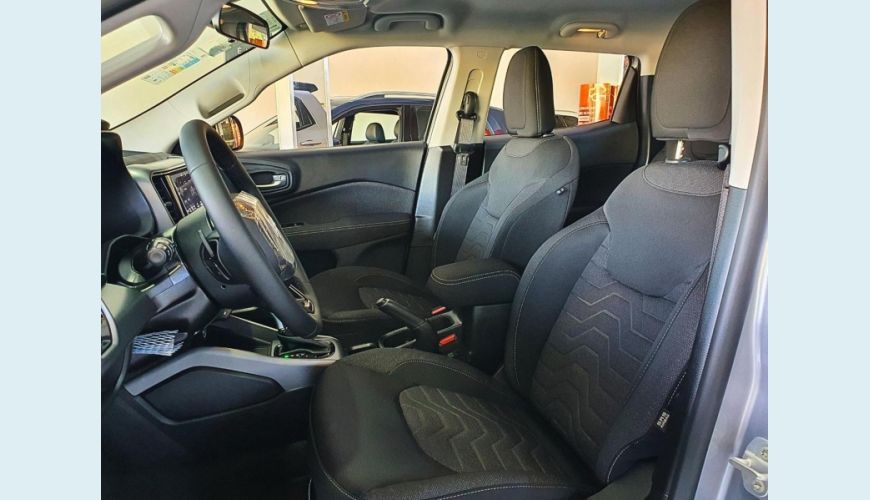 FIAT TORO 1.8 16V EVO FLEX FREEDOM 4X2 - CINZA - 2025 Foto 9 (Grande)