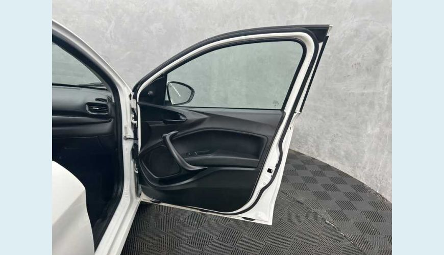 FIAT CRONOS DRIVE 1.0 FLEX MT - BRANCO - 2023 Foto 9 (Grande)