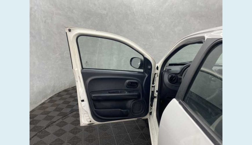 FIAT MOBI LIKE 1.0 - BRANCO - 2020 Foto 9 (Grande)