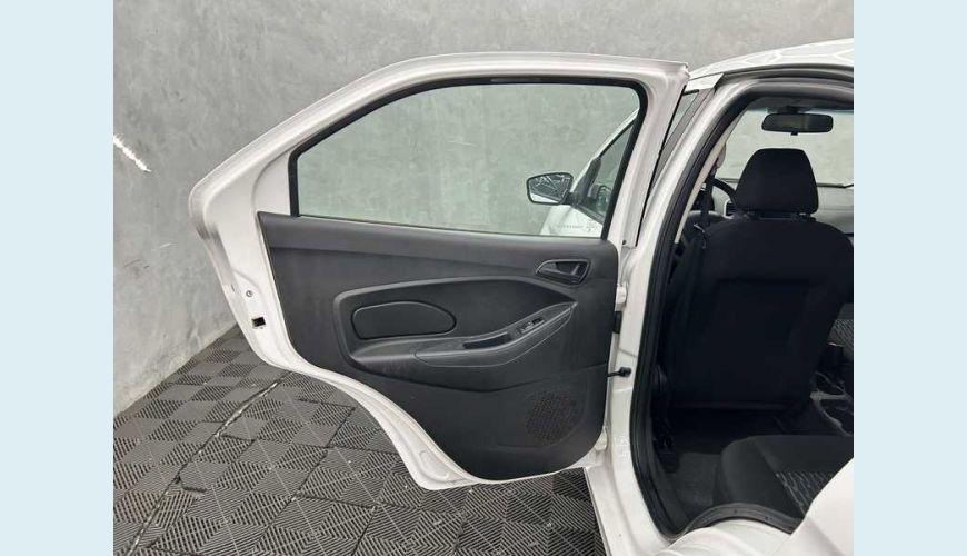 FORD KA 1.5 SE PLUS FLEX - BRANCO - 2021 Foto 9 (Grande)
