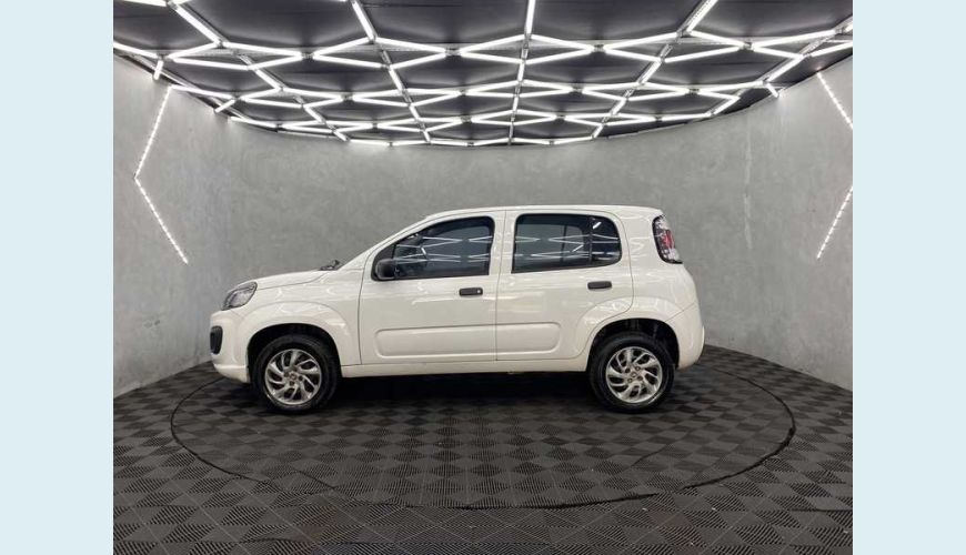 FIAT UNO ATTRACTIVE 1.0 - BRANCO - 2021 Foto 9 (Grande)
