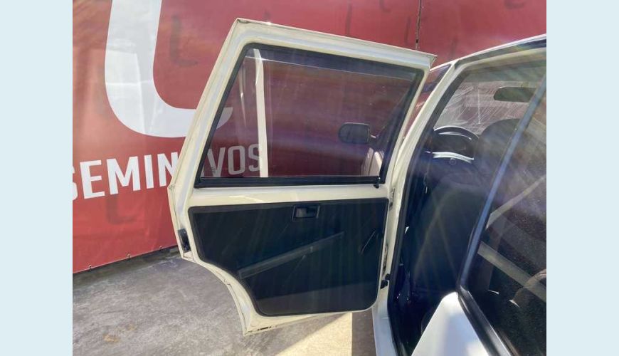 FIAT UNO MILLE FIRE ECONOMY 1.0 FLEX 2P - BRANCO - 2013 Foto 9 (Grande)