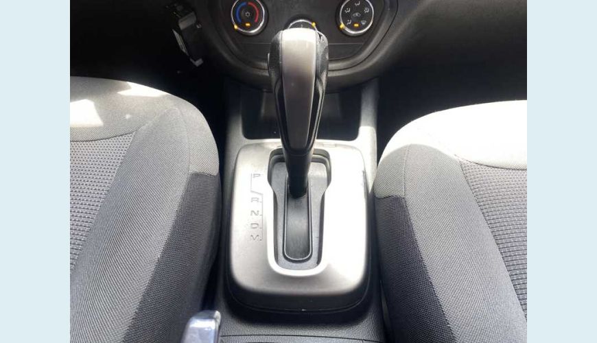 CHEVROLET SPIN LTZ 7S 1.8 FLEX AUT. - BRANCO - 2018 Foto 9 (Grande)