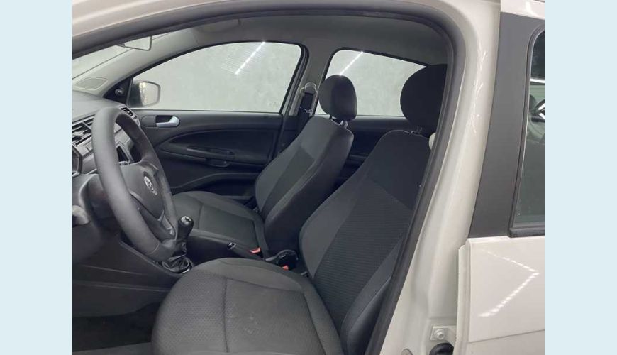 VOLKSWAGEN GOL 1.0 12V FLEX - BRANCO - 2019 Foto 9 (Grande)