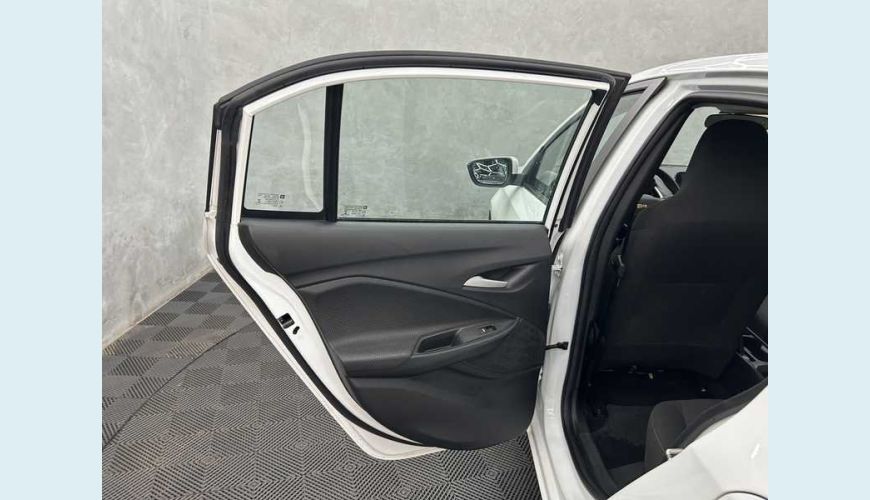 CHEVROLET ONIX LT 1.0 - BRANCO - 2023 Foto 9 (Grande)