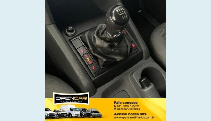 VOLKSWAGEN AMAROK 2.0 4X4 CS 16V TURBO INTERCOOLER DIESEL 2P MANUAL - BRANCO - 2013 Foto 9 (Grande)