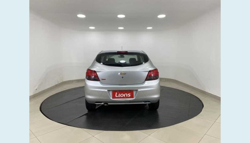 CHEVROLET ONIX 1.0 JOY SPE/4 - PRATA - 2019 Foto 9 (Grande)