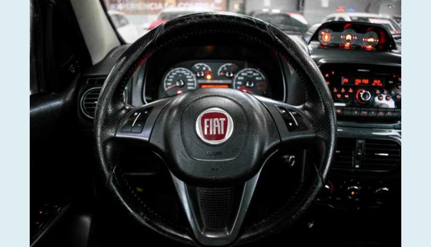 FIAT PALIO WEEKEND ADVENTURE LOCKER 1.8 8V FLEX - PRATA - 2018 Foto 9 (Grande)