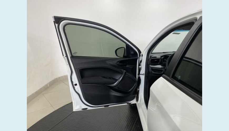 FIAT CRONOS 1.3 DRIVE FIREFLY FLEX - BRANCO - 2019 Foto 9 (Grande)