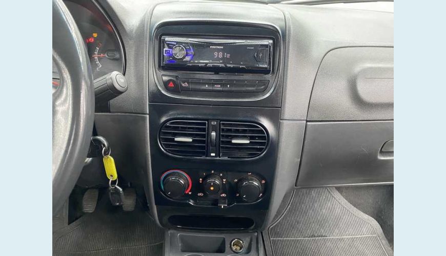 FIAT STRADA HARD WORKING 1.4 FLEX CS - BRANCO - 2020 Foto 9 (Grande)