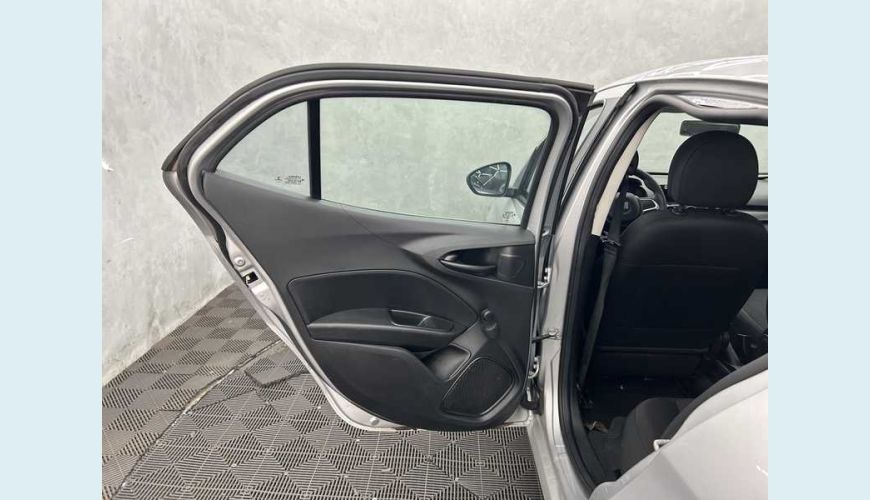 FIAT ARGO 1.0 FLEX - PRATA - 2021 Foto 9 (Grande)