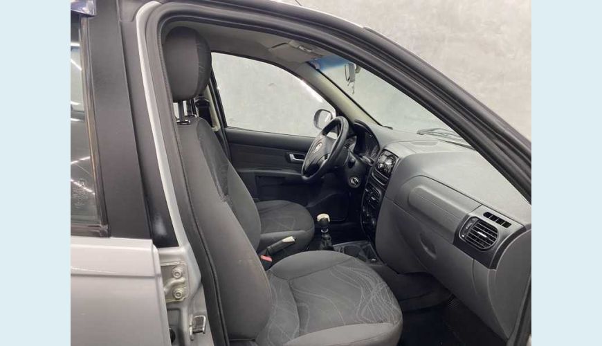 FIAT SIENA EL 1.0 8V FLEX - PRATA - 2014 Foto 9 (Grande)