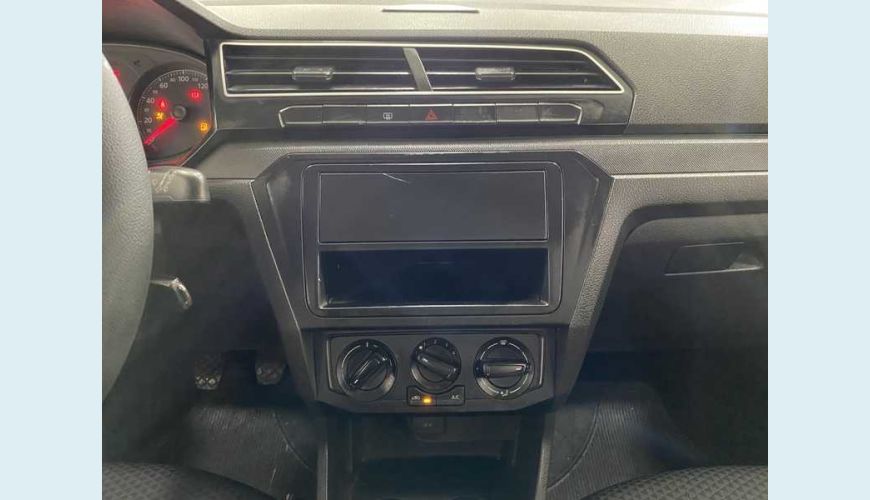 VOLKSWAGEN GOL 1.0 MPI TRENDLINE 12V 5P FLEX - BRANCO - 2018 Foto 9 (Grande)