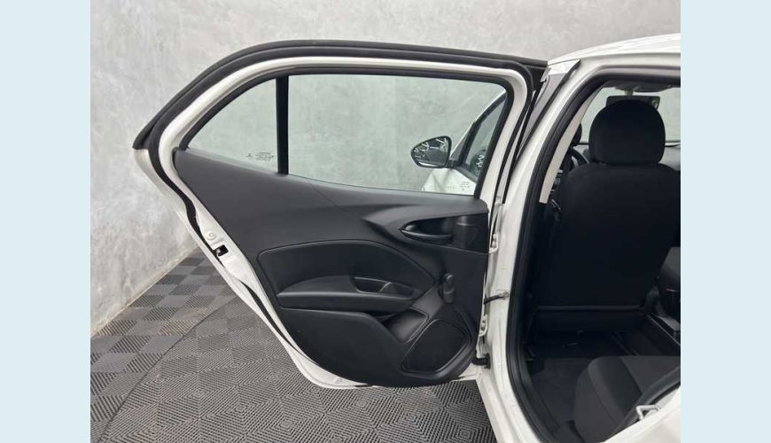 FIAT ARGO 1.0 FLEX - BRANCO - 2023 Foto 9 (Grande)