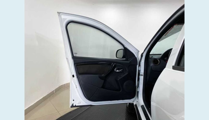 RENAULT DUSTER 1.6 16V DYNAMIQUE FLEX - BRANCO - 2017 Foto 9 (Grande)