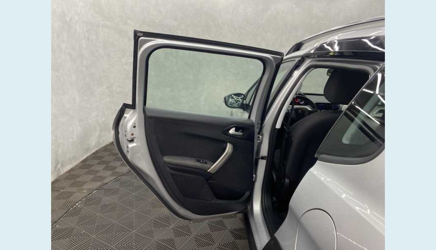 PEUGEOT 208 LIKE 1.0 FLEX - PRATA - 2023 Foto 9 (Grande)