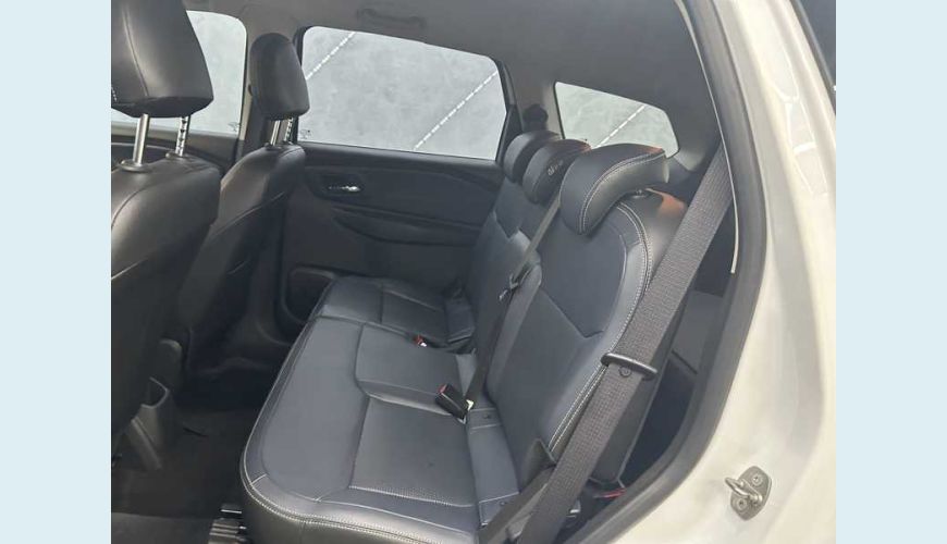 CHEVROLET SPIN PREMIER 1.8 (AUT.) - BRANCO - 2023 Foto 9 (Grande)