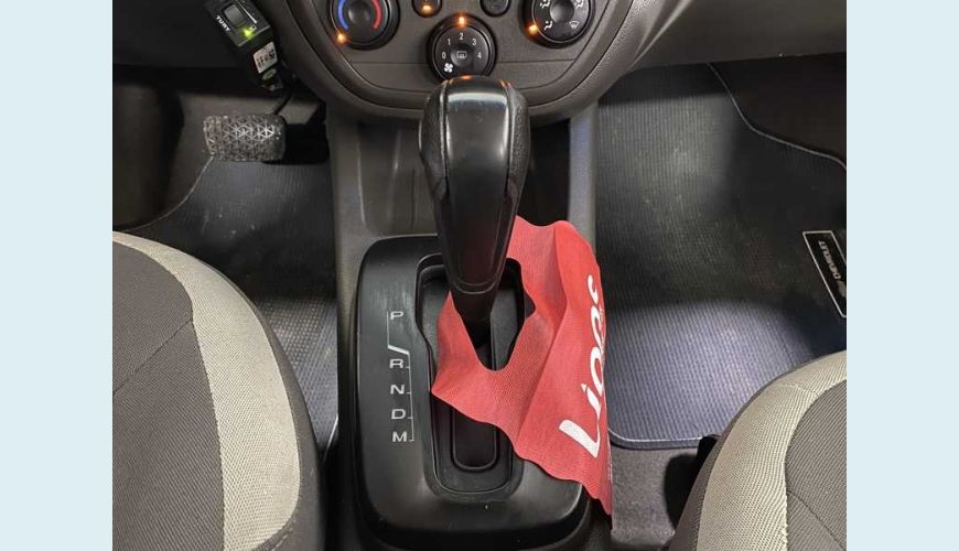 CHEVROLET SPIN LT 5S 1.8 AUT. FLEX - CINZA - 2015 Foto 9 (Grande)