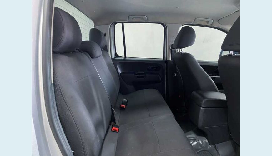 VOLKSWAGEN AMAROK 2.0 SE 4X4 TDI CD - PRATA - 2019 Foto 9 (Grande)
