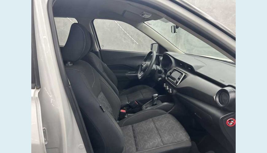 NISSAN KICKS ACTIVE 1.6 FLEX - BRANCO - 2024 Foto 9 (Grande)