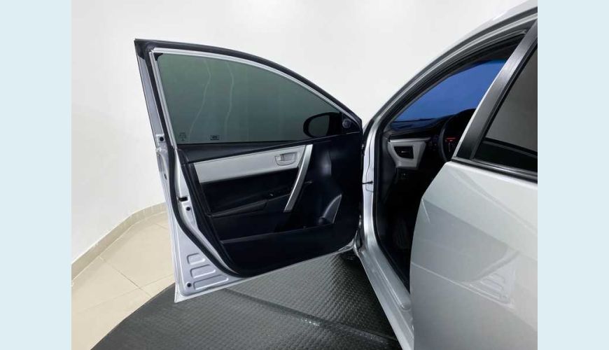 TOYOTA COROLLA 2.0 XEI MULTI-DRIVE S FLEX - PRATA - 2015 Foto 9 (Grande)