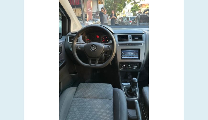 VOLKSWAGEN FOX - BRANCO - 2016 Foto 9 (Grande)