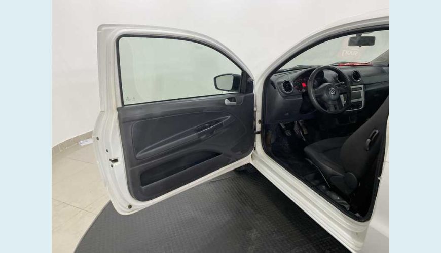 VOLKSWAGEN SAVEIRO 1.6 STARTLINE CS FLEX - BRANCO - 2016 Foto 9 (Grande)