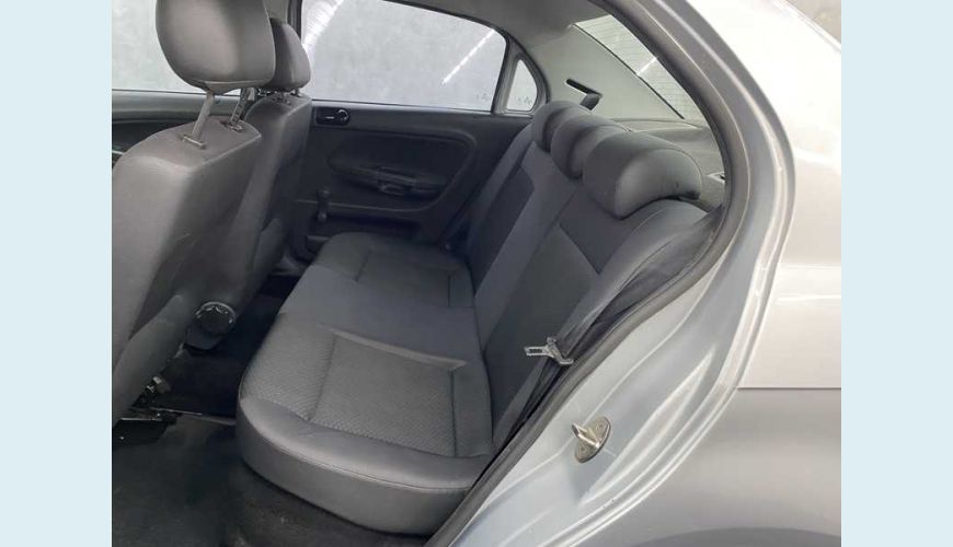 VOLKSWAGEN VOYAGE 1.6 MSI 8V FLEX - PRATA - 2020 Foto 9 (Grande)