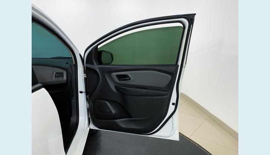 CHEVROLET SPIN ADVANTAGE 5S 1.8 FLEX AUT. - BRANCO - 2018 Foto 9 (Grande)