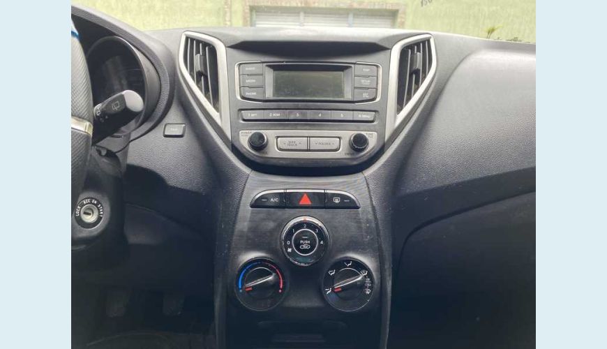 HYUNDAI HB 20 1.0 COMFORT FLEX - BRANCO - 2016 Foto 9 (Grande)