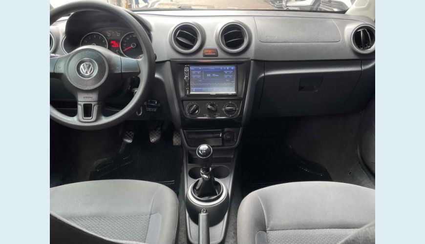 VOLKSWAGEN VOYAGE - PRATA - 2015 Foto 9 (Grande)