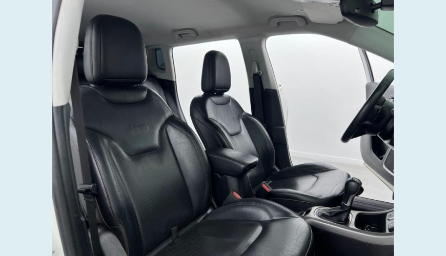 JEEP COMPASS LONGITUDE F - BRANCO - 2019 Foto 9 (Grande)
