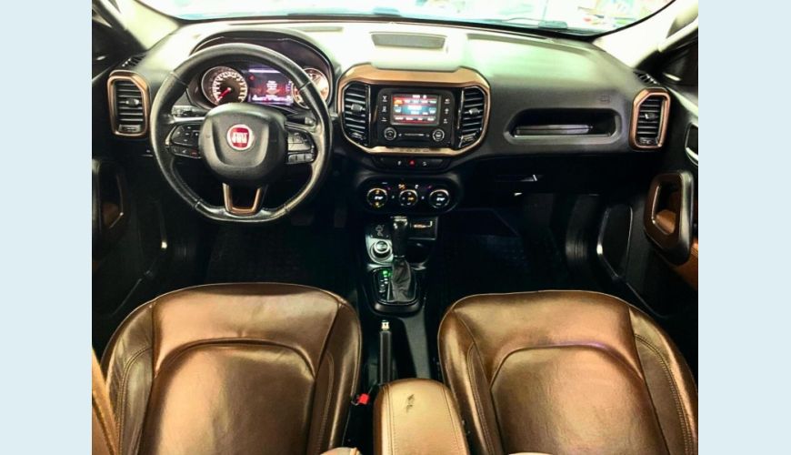 FIAT TORO RANCH AT D4 - BRANCO - 2019 Foto 9 (Grande)