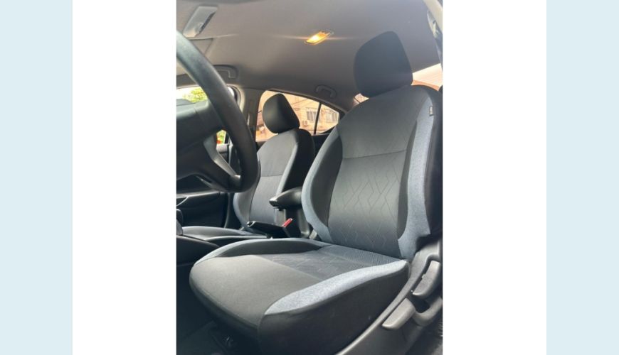 NISSAN VERSA - PRETO - 2024 Foto 9 (Grande)