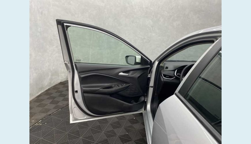 CHEVROLET ONIX LT 1.0 FLEX - PRATA - 2021 Foto 9 (Grande)