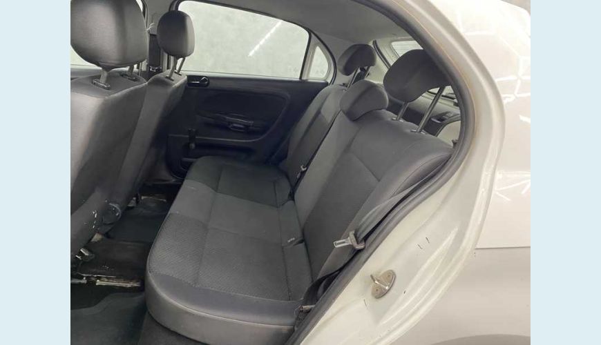 VOLKSWAGEN GOL 1.0 12V FLEX - BRANCO - 2021 Foto 9 (Grande)