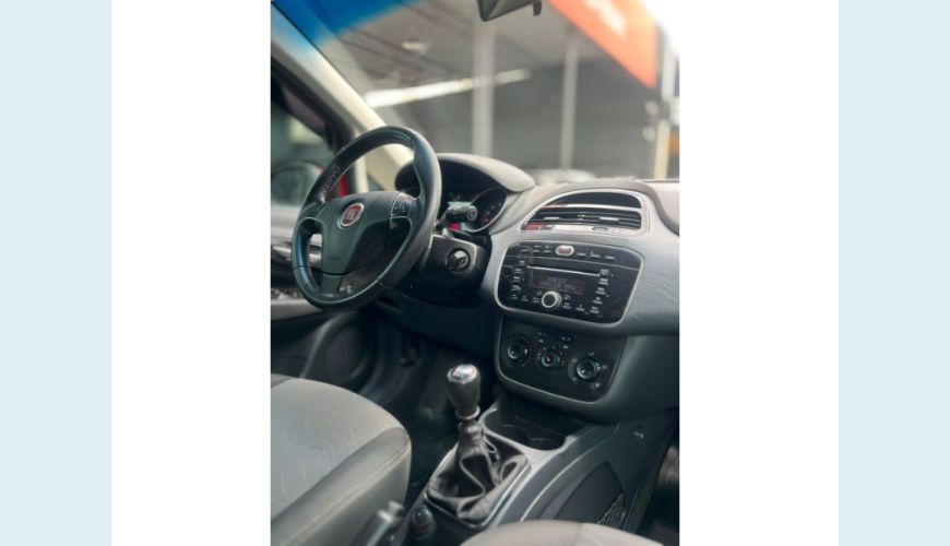 FIAT PUNTO - VERMELHO - 2015 Foto 9 (Grande)