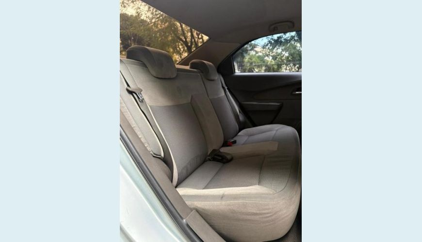 CHEVROLET COBALT 1.4 LTZ - PRATA - 2013 Foto 9 (Grande)