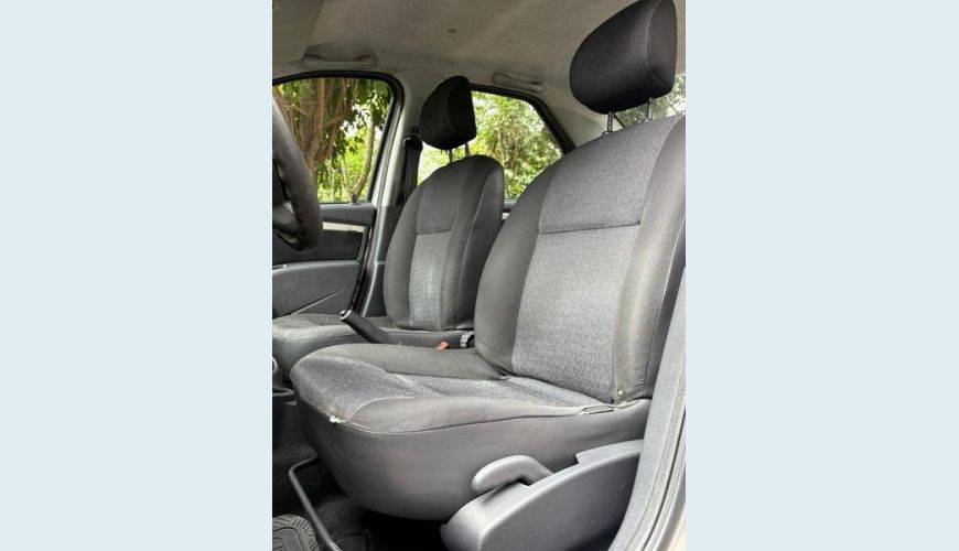 RENAULT LOGAN EXP 16 - BEGE - 2009 Foto 9 (Grande)