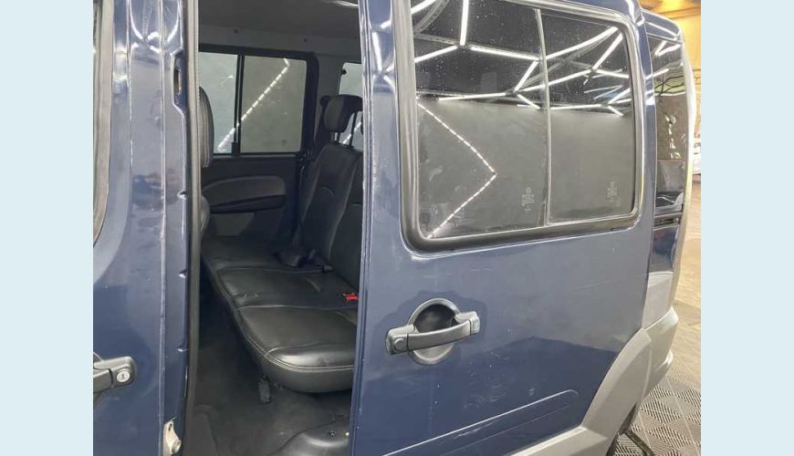 FIAT DOBLO ADVENTURE 1.8 FLEX - AZUL - 2014 Foto 9 (Grande)