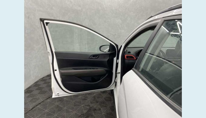 HYUNDAI HB 20X DIAMOND PLUS BLUELINK 1.6 AUT. FLEX - BRANCO - 2022 Foto 9 (Grande)