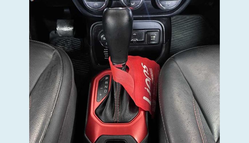 JEEP RENEGADE TRAILHAWK 2.0 TDI 4X4 AUT. - LARANJA - 2016 Foto 9 (Grande)