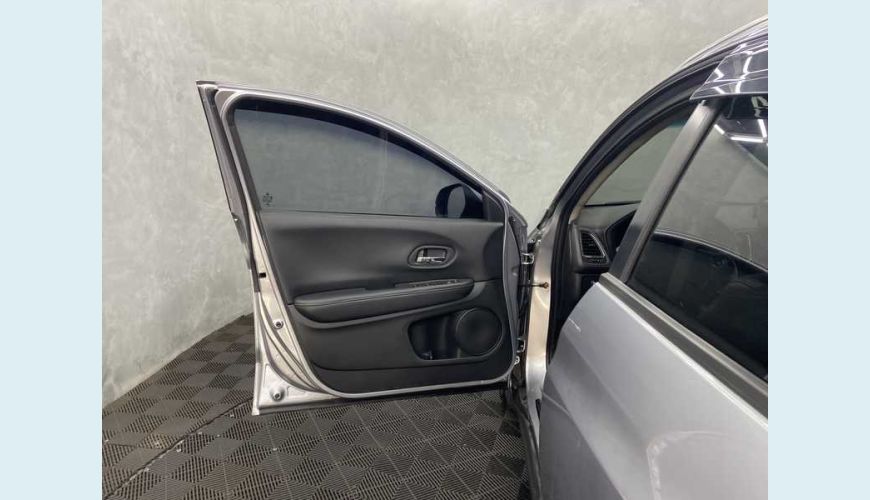 HONDA HR-V EX CVT 1.8 I-VTEC FLEXONE - PRATA - 2018 Foto 9 (Grande)