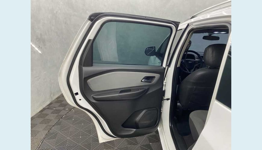 CHEVROLET SPIN LTZ 7S 1.8 (FLEX) (AUT) - BRANCO - 2016 Foto 9 (Grande)