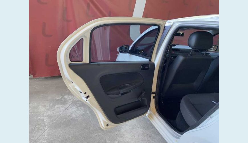 VOLKSWAGEN VOYAGE 1.0 MPI FLEX - BRANCO - 2021 Foto 9 (Grande)