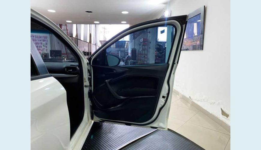 FIAT ARGO DRIVE 1.0 FIREFLY FLEX - BRANCO - 2020 Foto 9 (Grande)