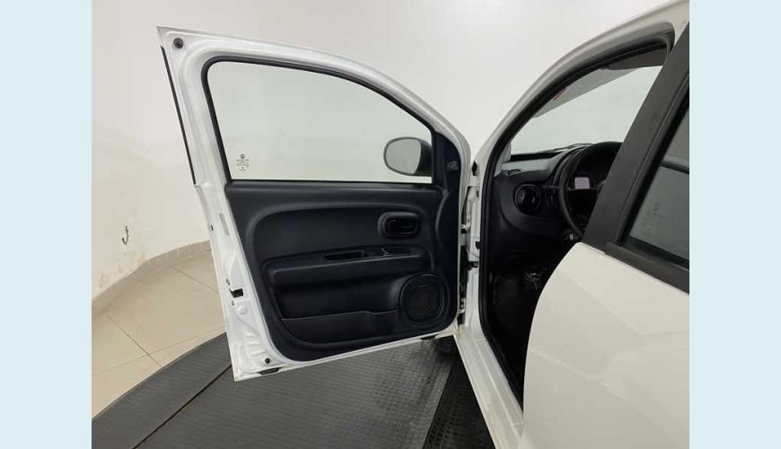 FIAT MOBI EVO LIKE 1.0 (FLEX) - BRANCO - 2019 Foto 9 (Grande)