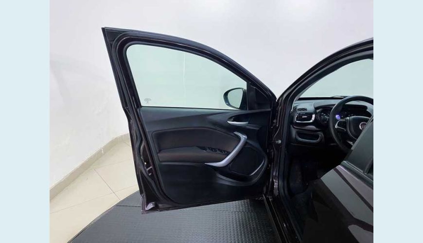 FIAT CRONOS 1.8 PRECISION E.TORQ AT6 (FLEX) - VERMELHO - 2020 Foto 9 (Grande)