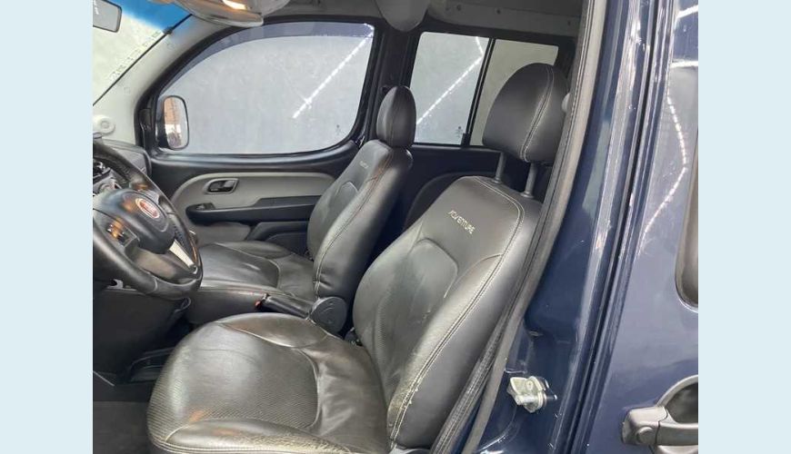 FIAT DOBLO ADVENTURE 1.8 FLEX - AZUL - 2014 Foto 9 (Grande)